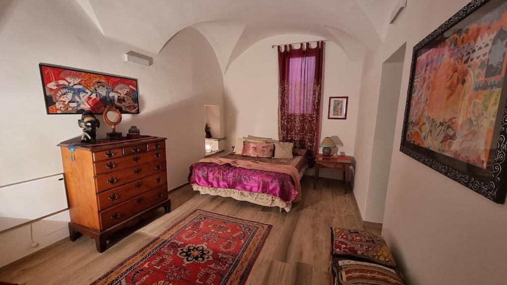 Beautifully Restored Romantic Apartment In The Centre Of Historic Dolcedo Luaran gambar