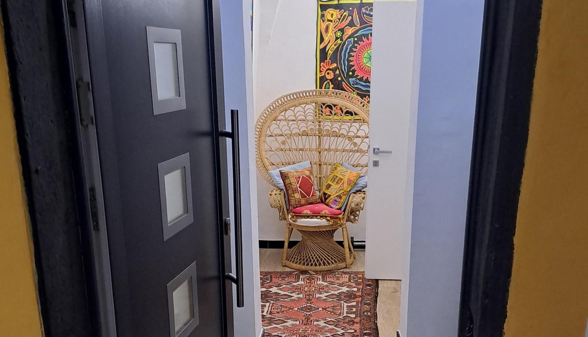 Beautifully Restored Romantic Apartment In The Centre Of Historic Dolcedo Luaran gambar